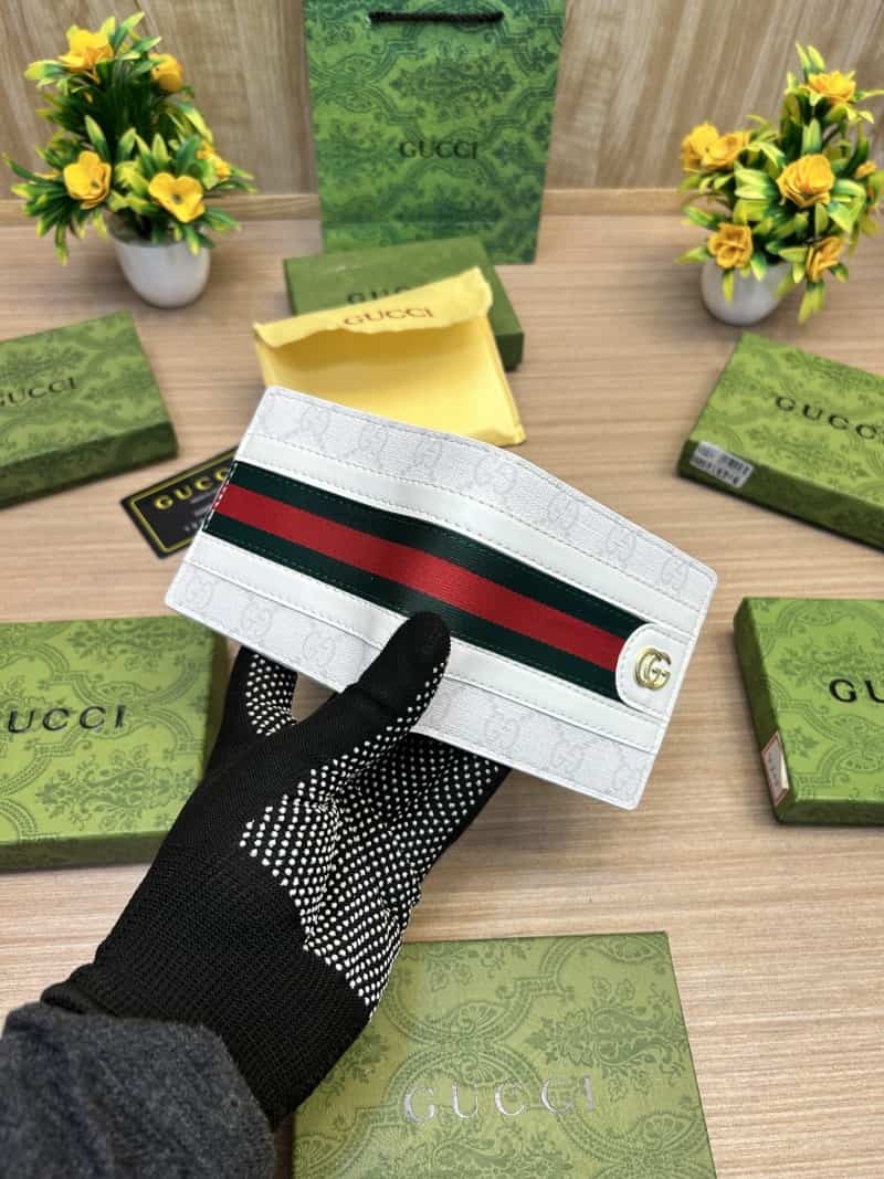 GUCCI_WALLET_V659