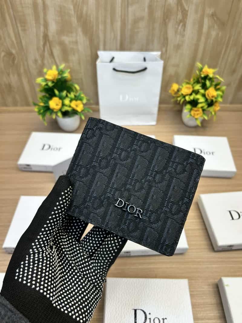 DIOR_WALLET_V655