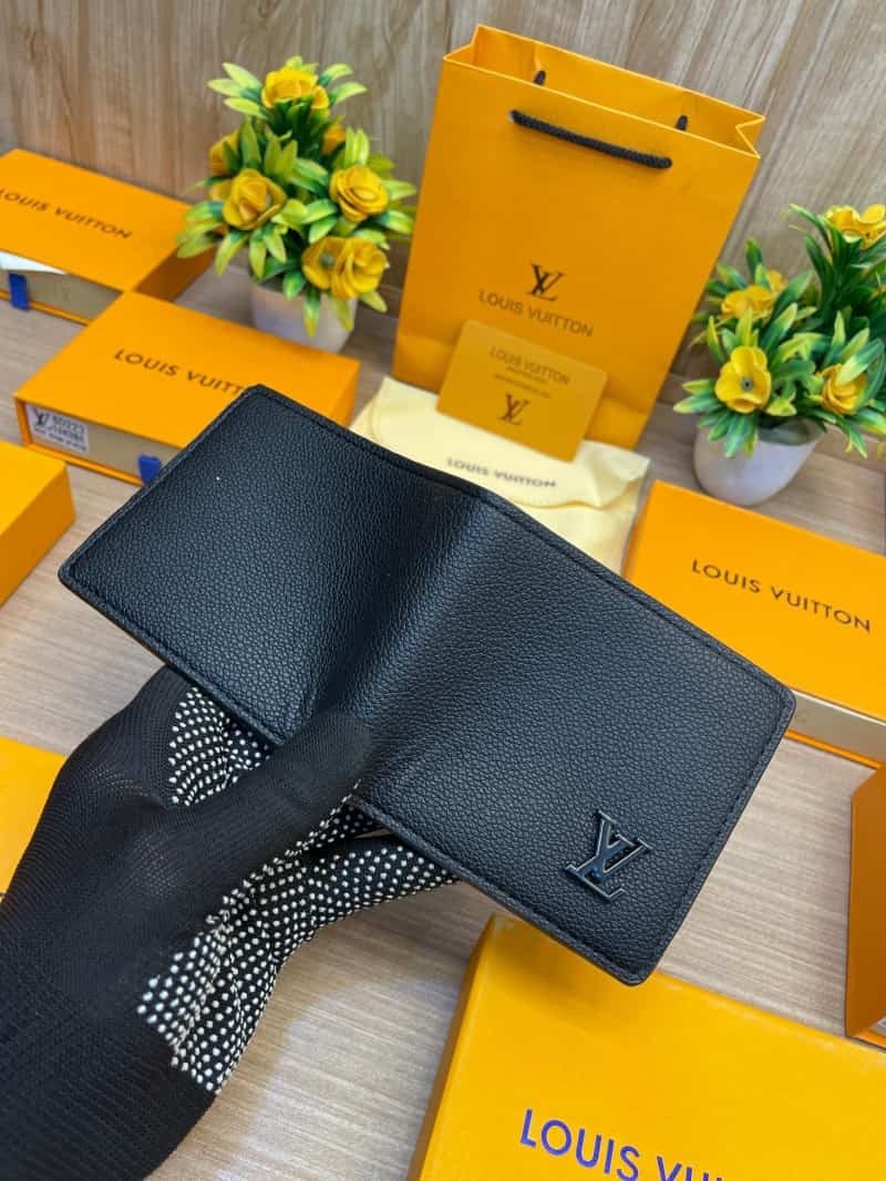LOUIS_VUITTON_WALLET_V651