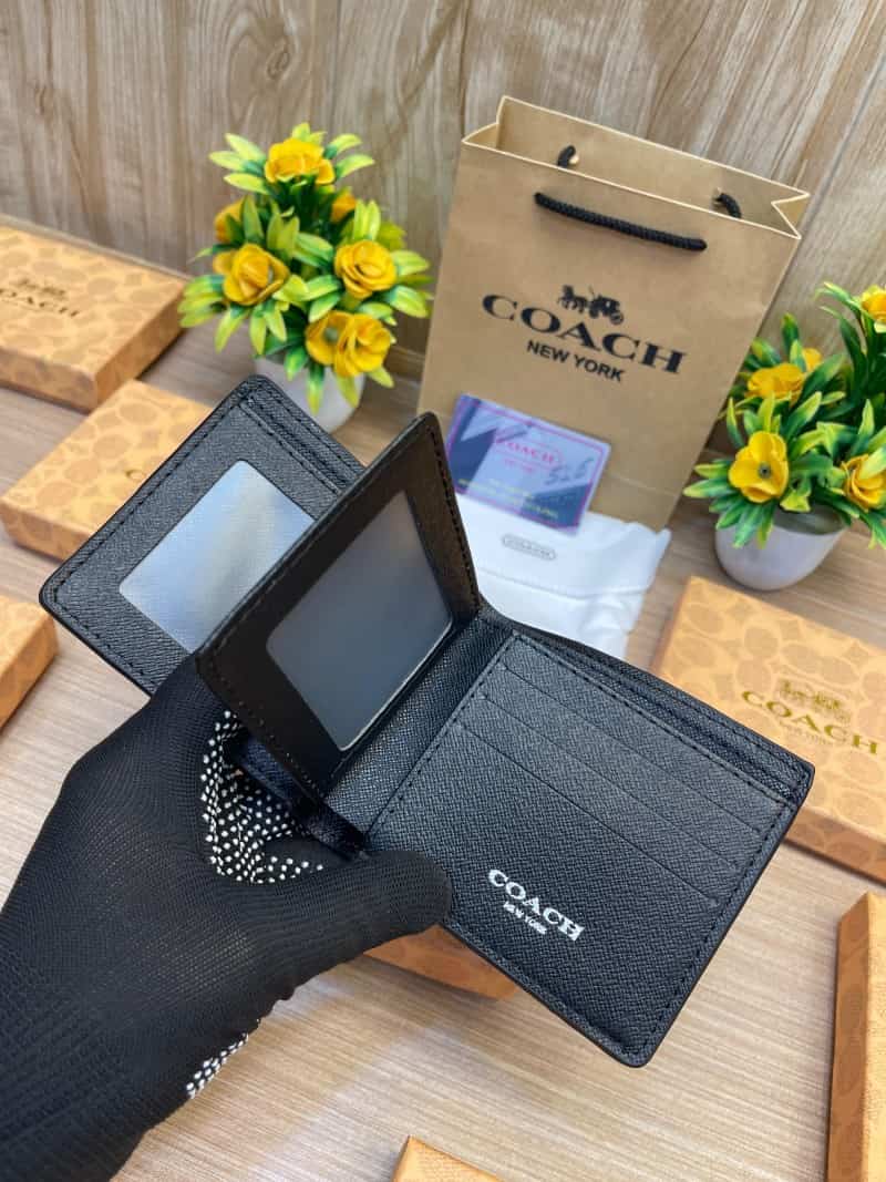 COACH_WALLET_V635
