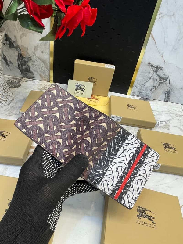 BURBERR_Y WALLET V624