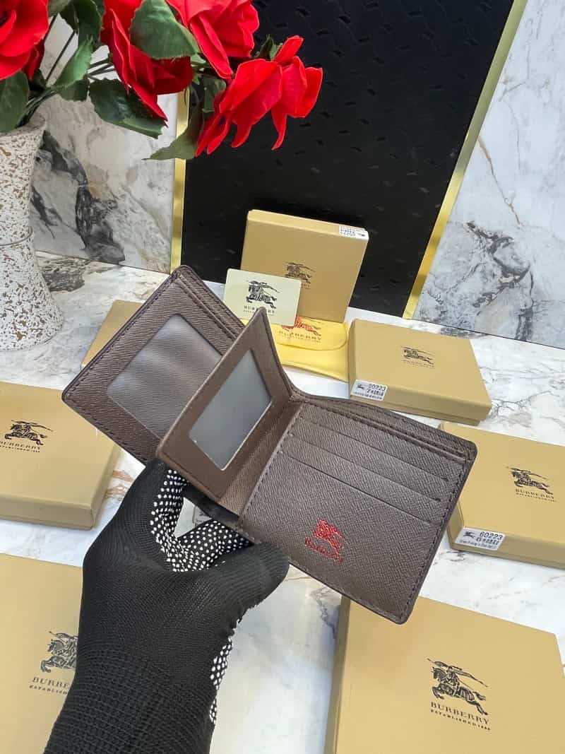 BURBERR_Y WALLET V624