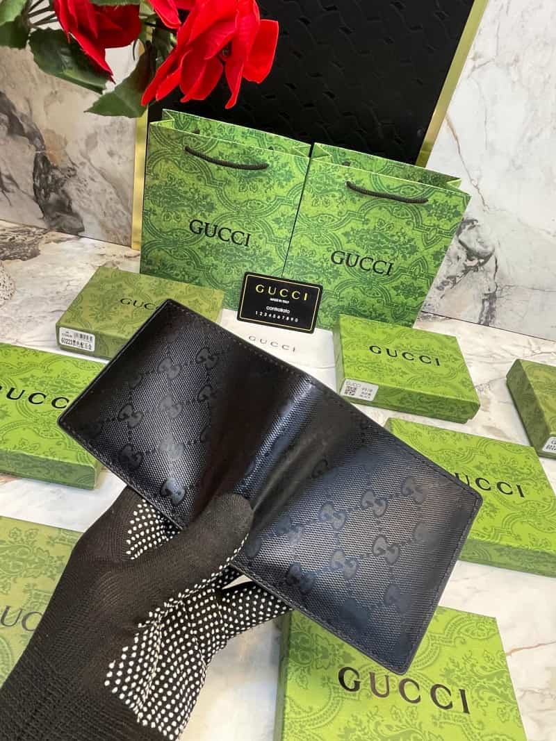 GUCCI_WALLET_V621