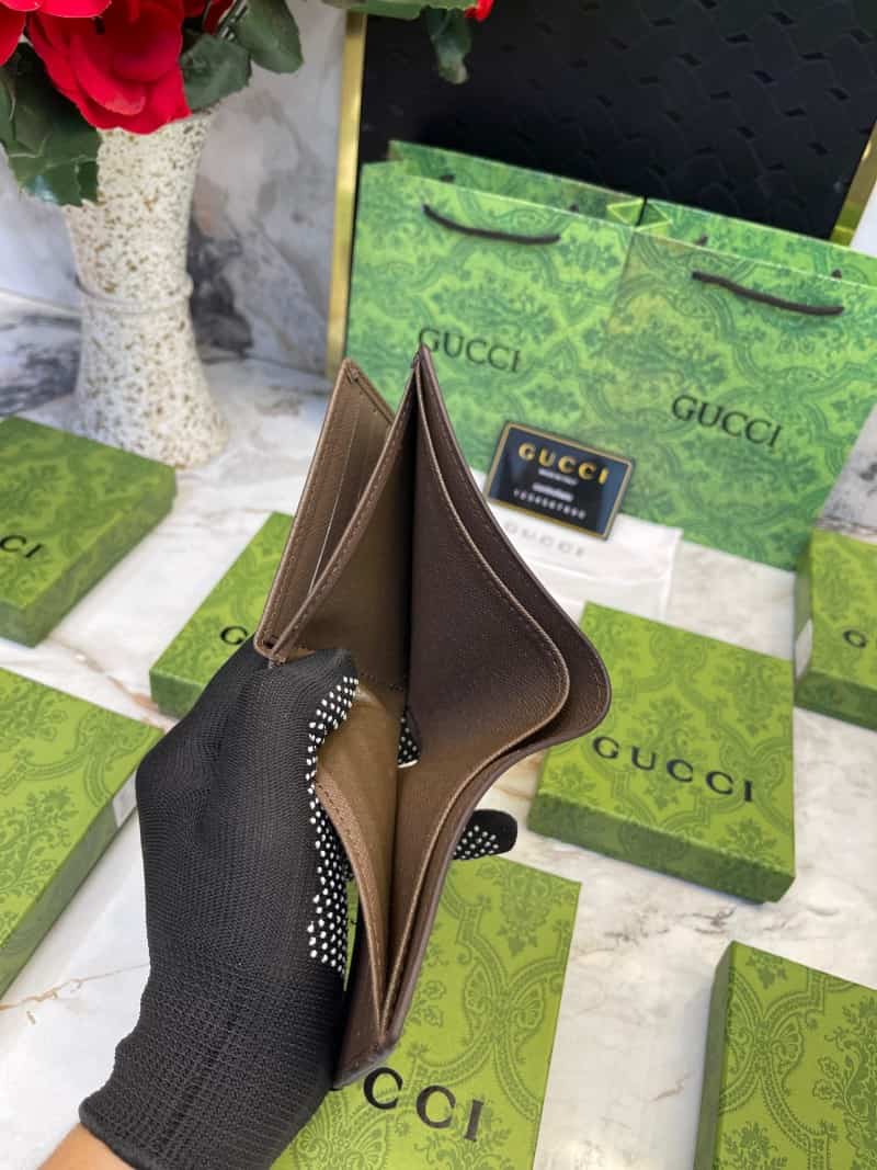 GUCCI_WALLET_V619