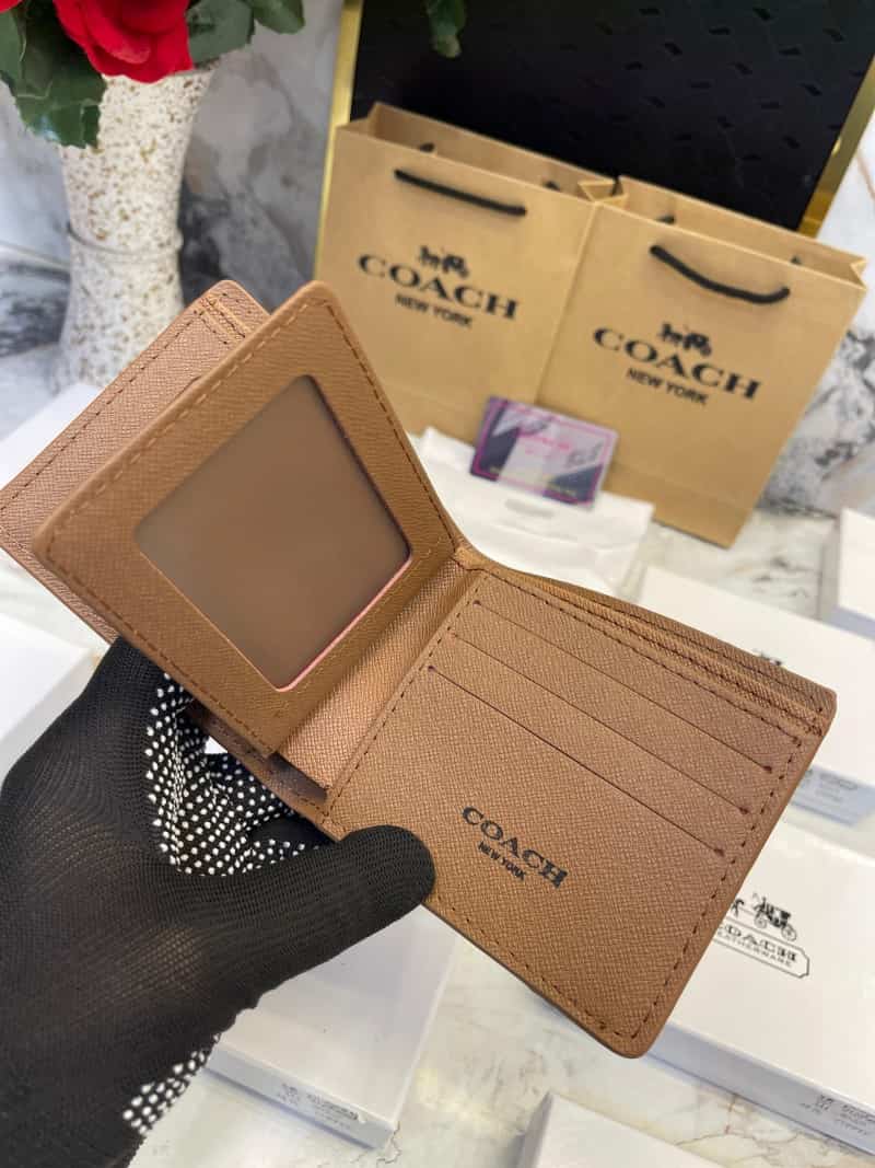 COACH_WALLET_V616