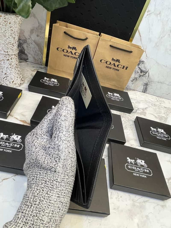 COACH_WALLET_V615