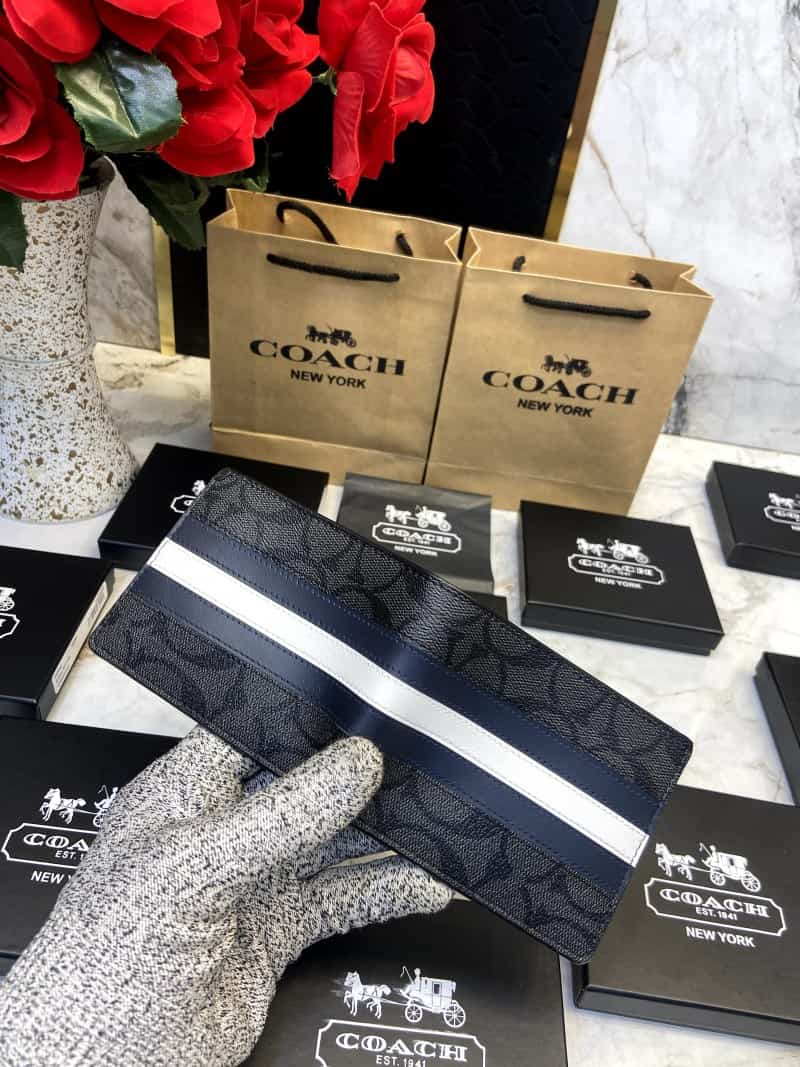 COACH_WALLET_V604