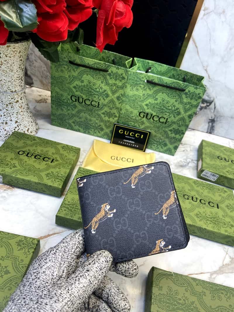 GUCCI_WALLET_V603