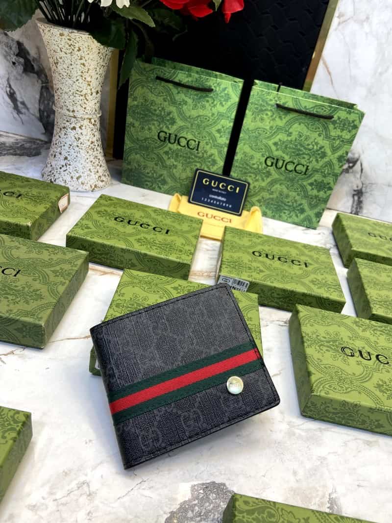 GUCCI_WALLET_V594