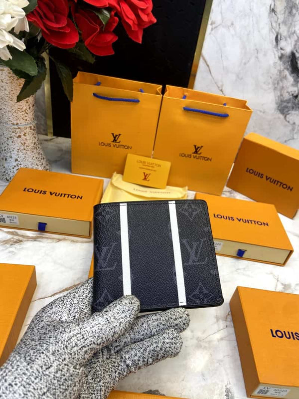 LOUIS_VUITTON_WALLET_V587