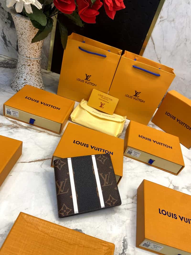 LOUIS_VUITTON_WALLET_V586