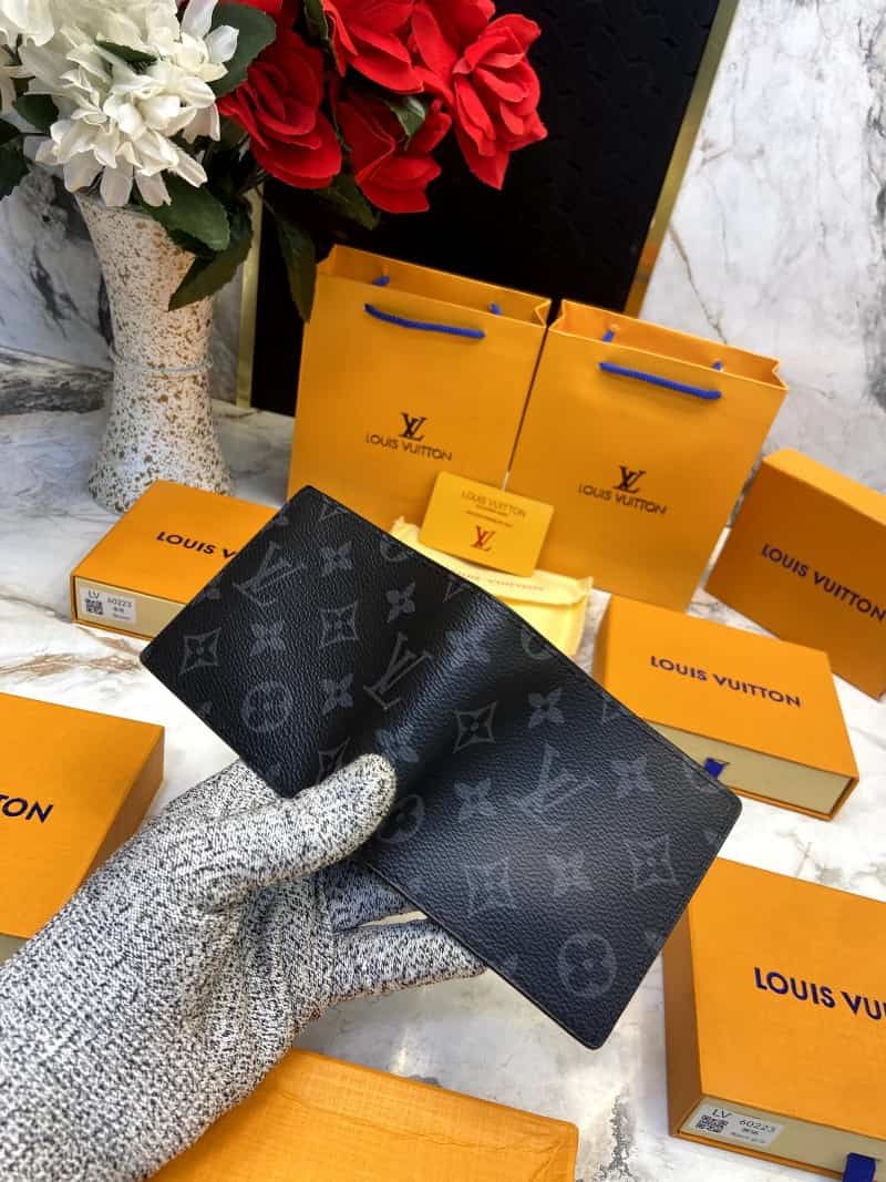 LOUIS_VUITTON_WALLET_V584