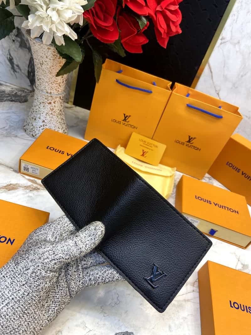 LOUIS_VUITTON_WALLET_V576