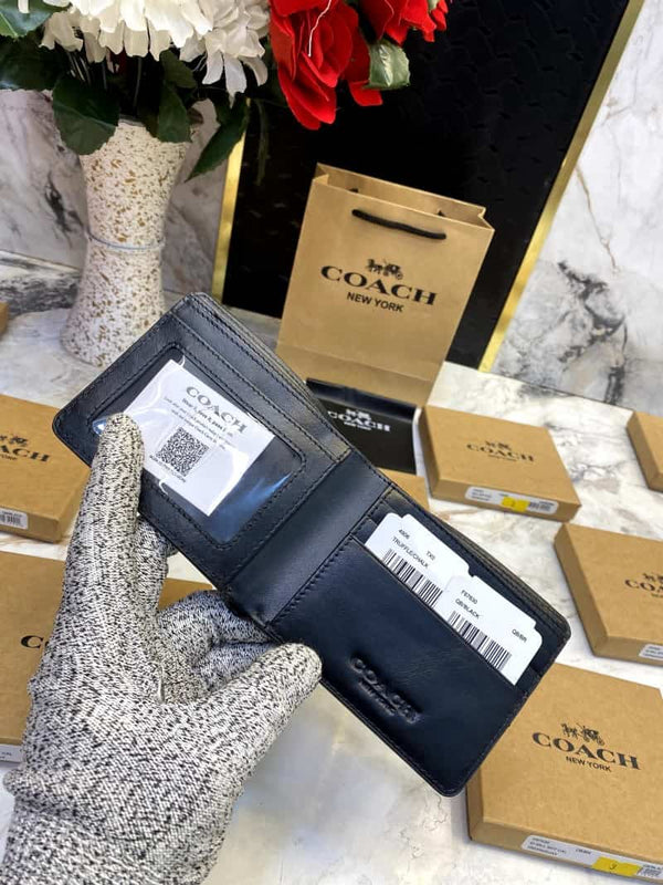 COACH_WALLET_V557