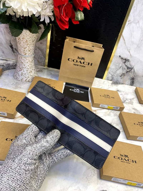 COACH_WALLET_V557