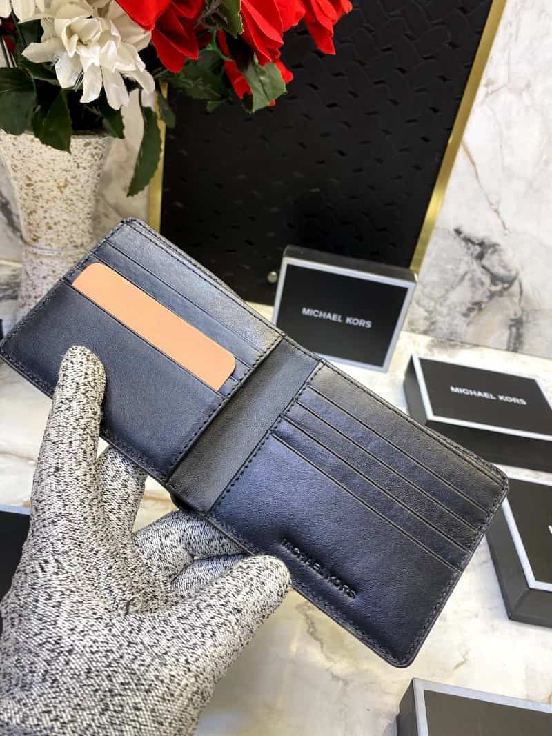 MICHAEL_KORS_Wallet_554