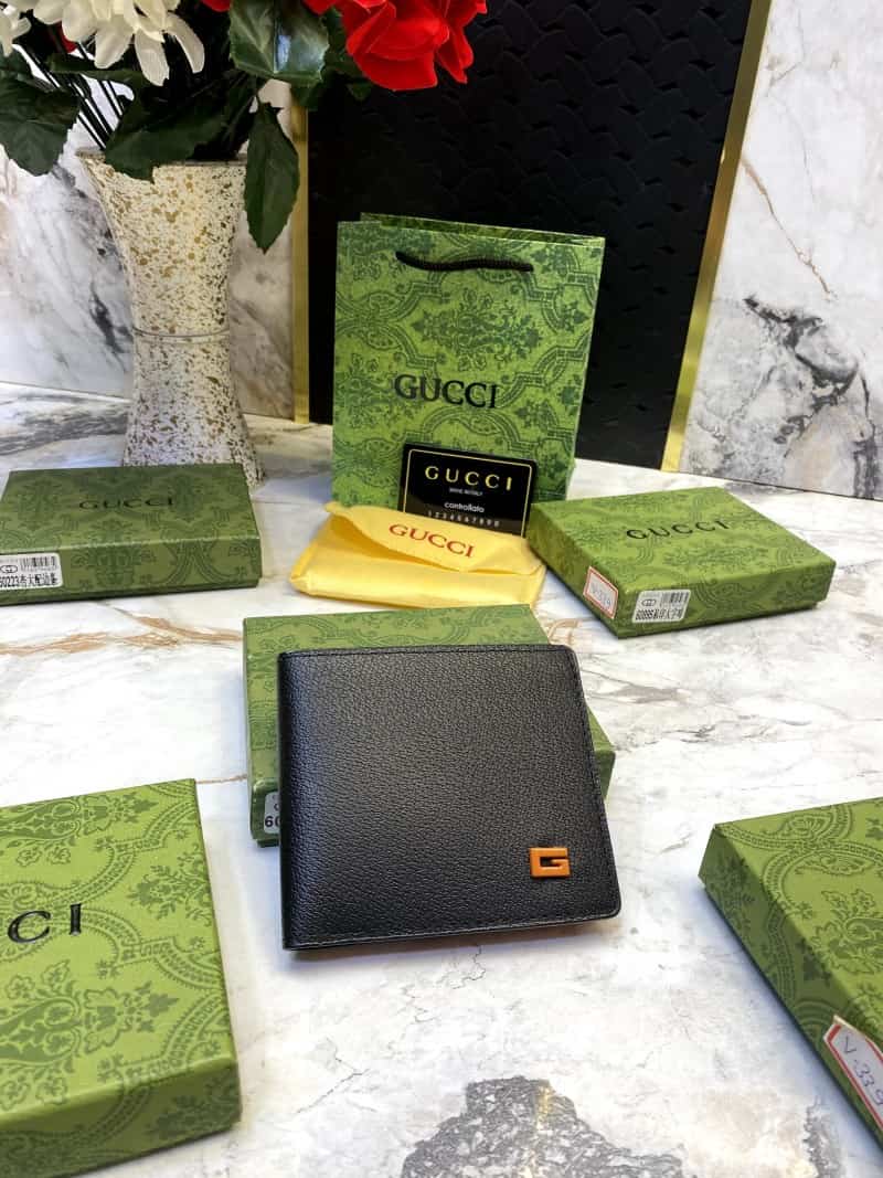 GUCCI_WALLET_V550