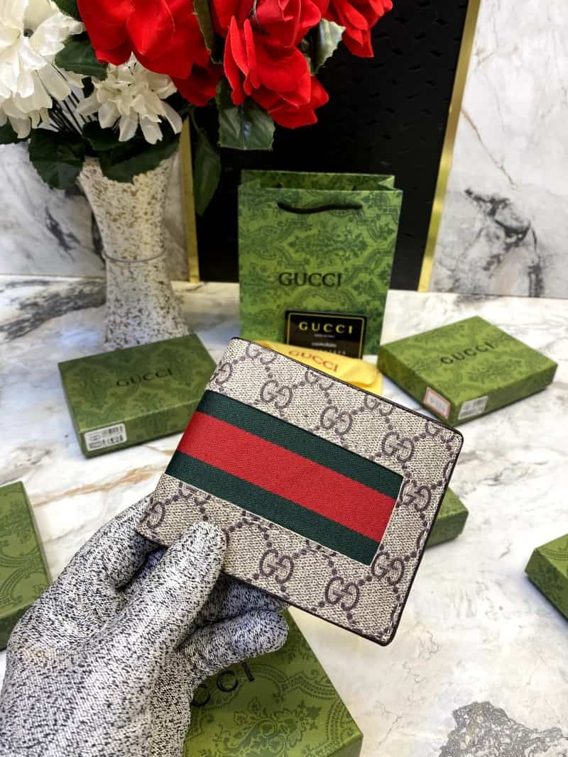 GUCCI_WALLET_V548