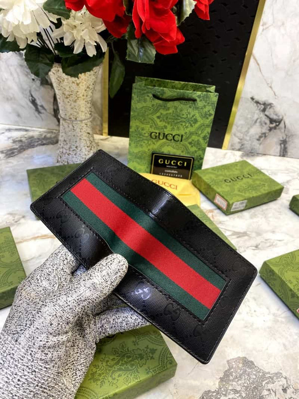 GUCCI_WALLET_V546