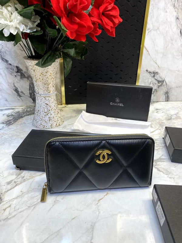CHANEL_LONG_WALLET_V535
