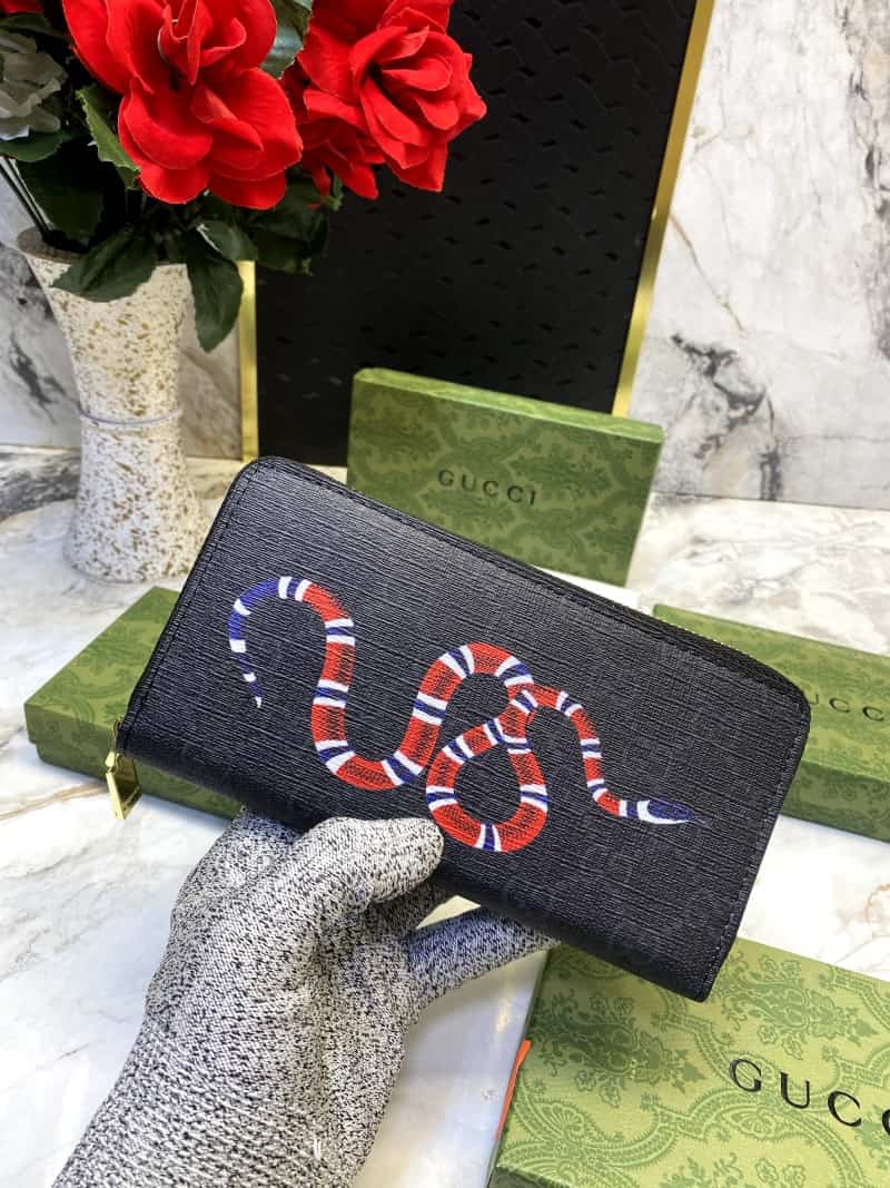GUCCI_LONG_WALLET_V531