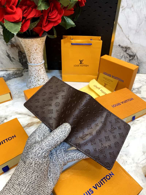 LOUIS_VUITTON_WALLET_V526