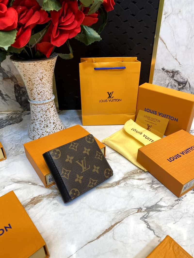 LOUIS_VUITTON_WALLET_V520