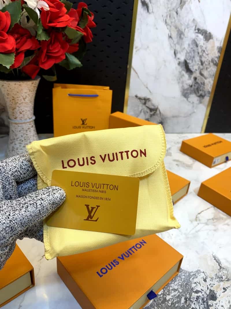LOUIS_VUITTON_WALLET_V517
