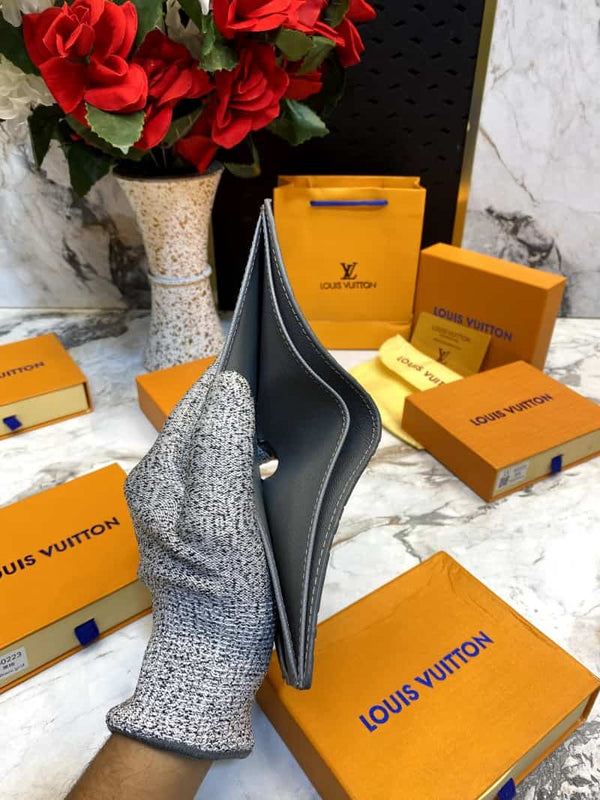 LOUIS_VUITTON_WALLET_V516