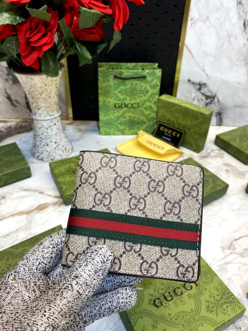 GUCCI_WALLET_V506