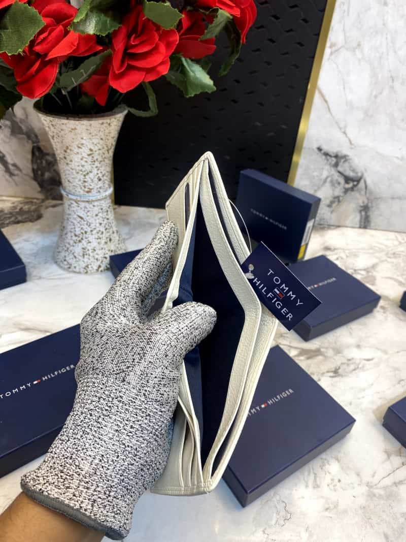 Tommy_Hilfiger_wallet_V499