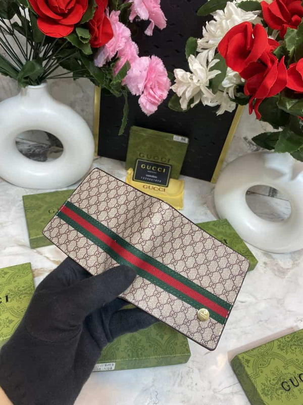 GUCCCI WALLET V461