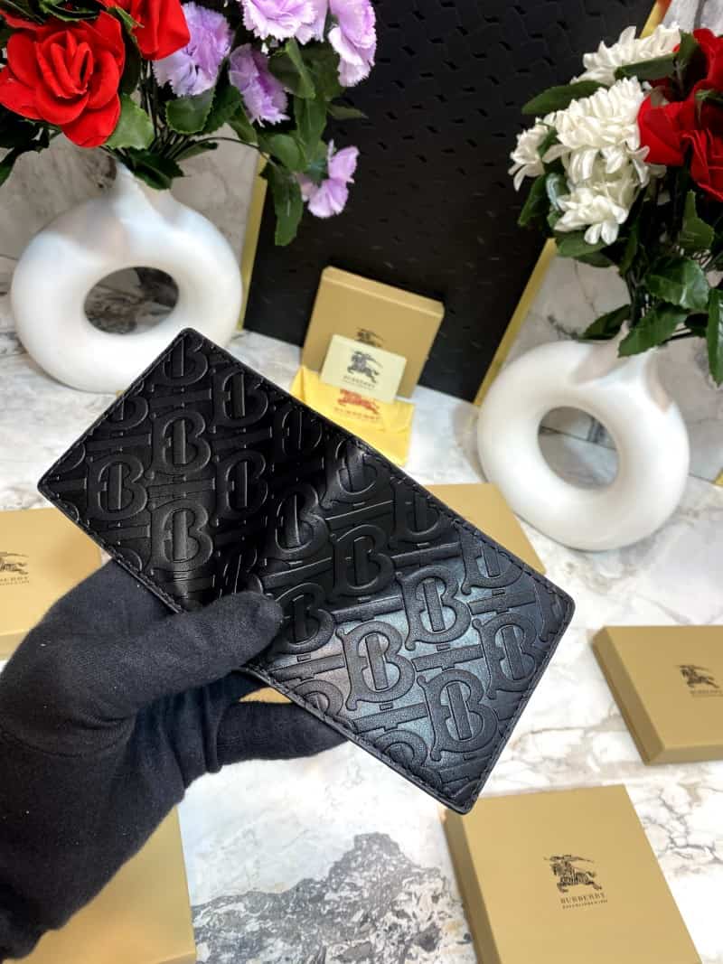 BURBERR_Y WALLET V456