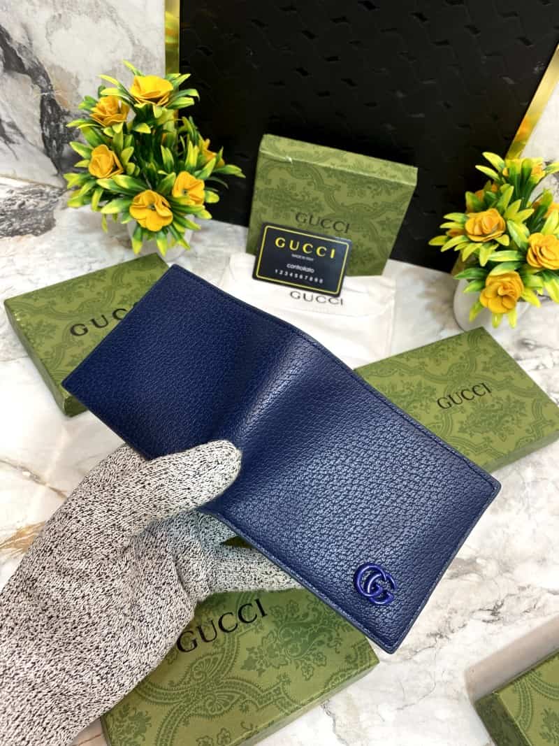 GUCCCI WALLET V425