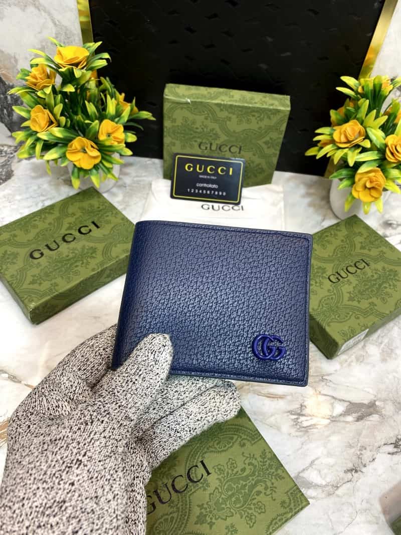 GUCCCI WALLET V425