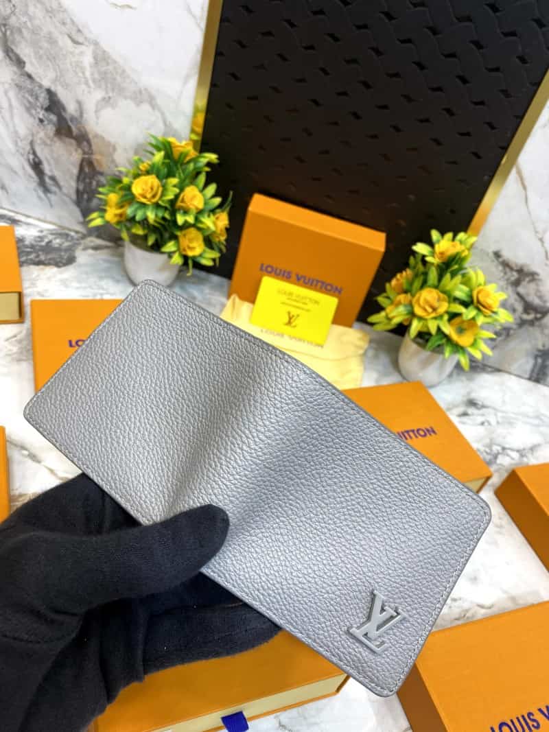 LOUI_S VUITTONN WALLET V355