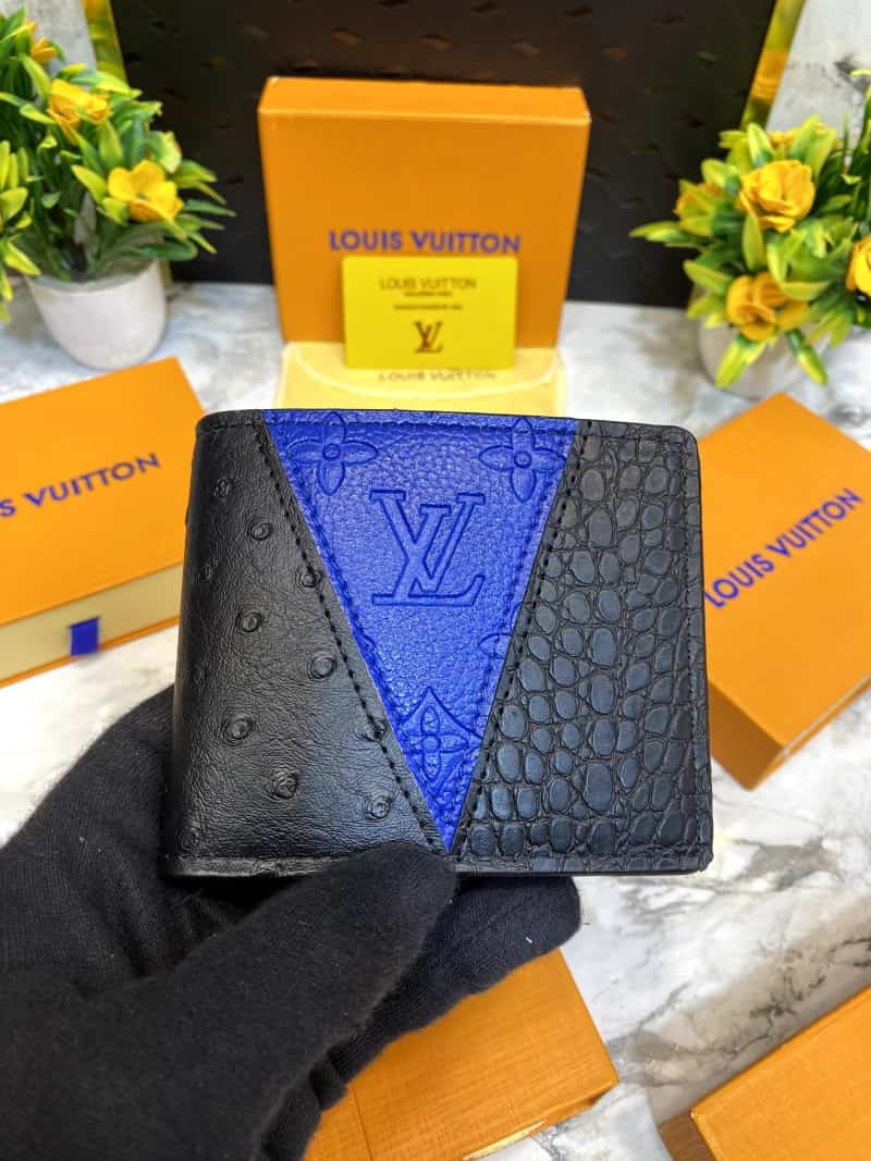 LOUI_S VUITTONN WALLET V240