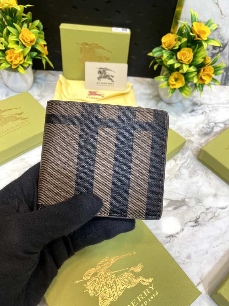 BURBERRY wallet V303