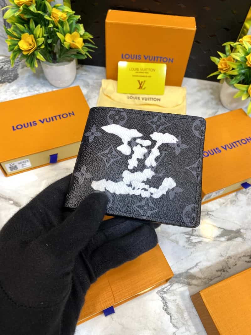 LOUI_S VUITTONN WALLET V9