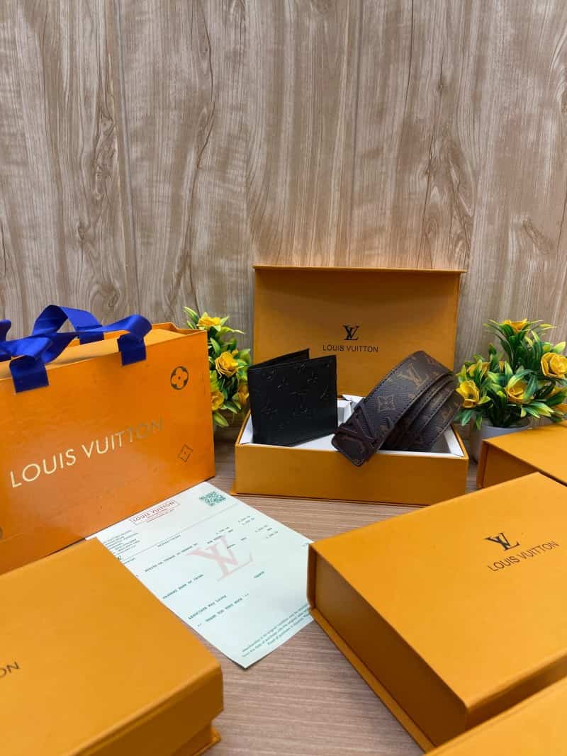 LOUIS_VUITTON Premium_Belt_&_wallet_Combo_C390