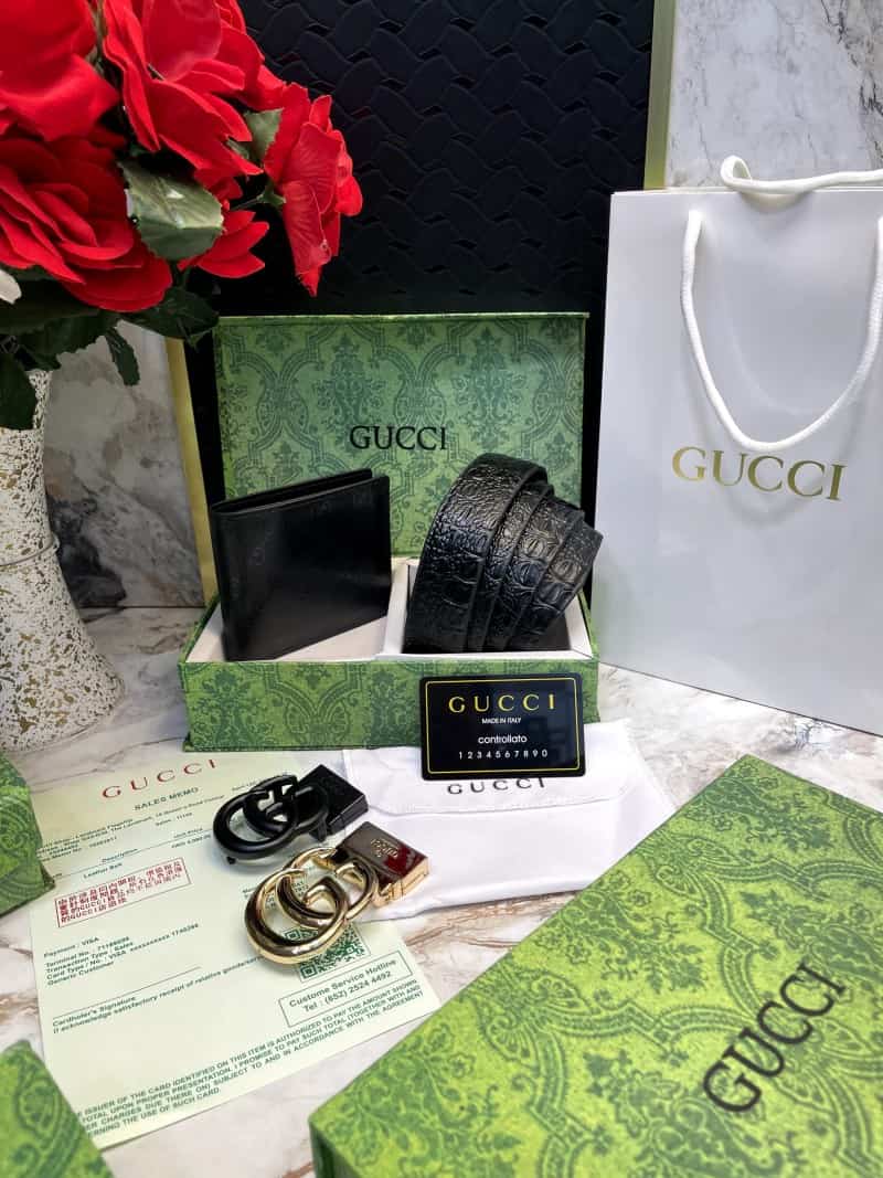 GUCCI_2_Buckle_Belt_&_wallet_Combo_C371