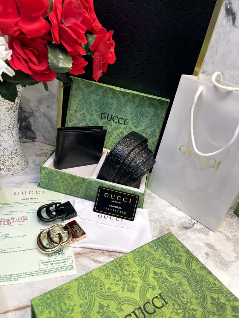 GUCCI_2_Buckle_Belt_&_wallet_Combo_C371