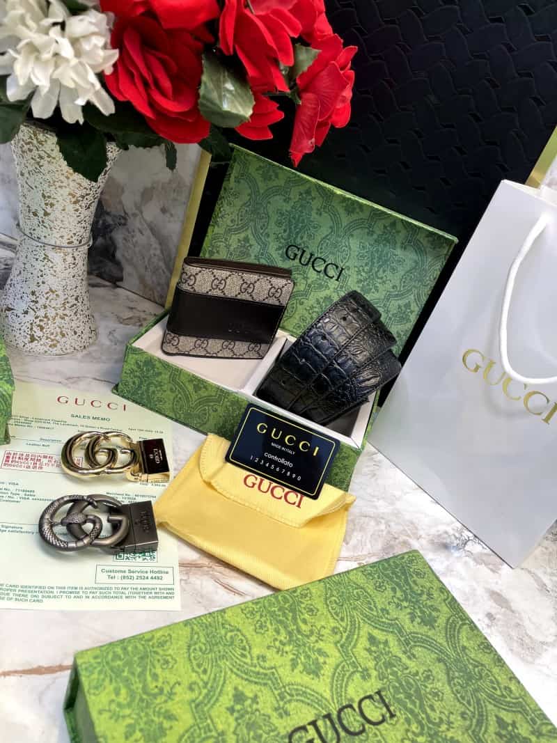 GUCCI_2_Buckle_Belt_&_wallet_Combo_C370