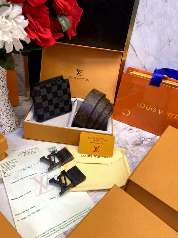 LOUI_S VUITTONN 2 Buckle Belt & wallet Combo C365