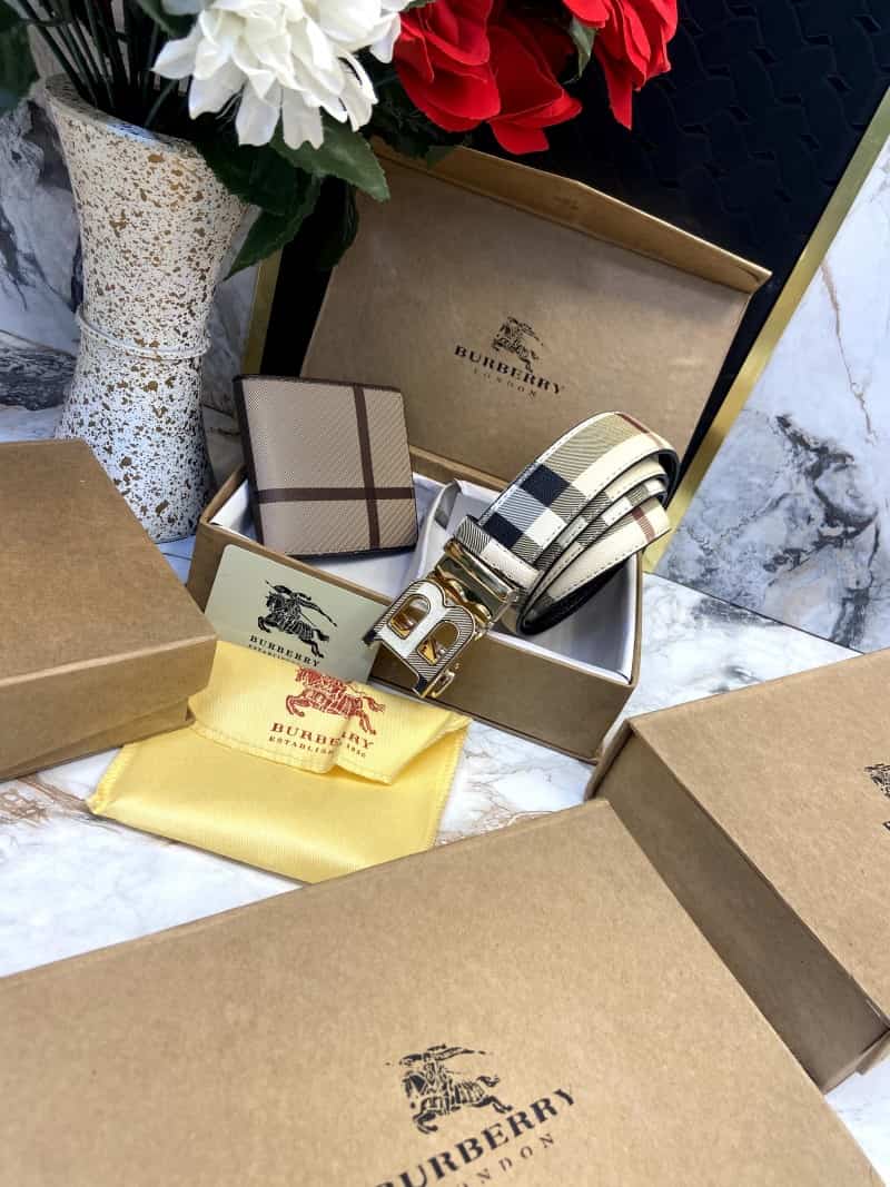 BURBERRY_Premium_Belt_&_Wallet_Combo_C357