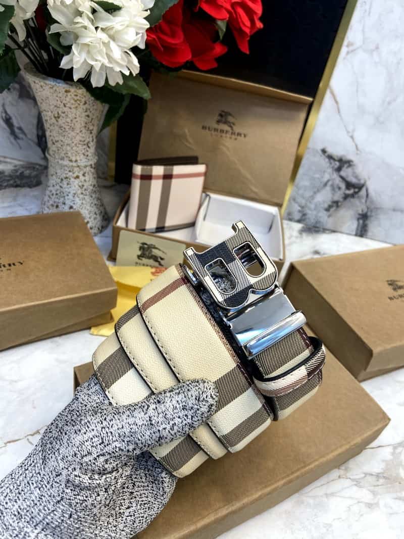 BURBERRY_Premium_Belt_&_Wallet_Combo_C358