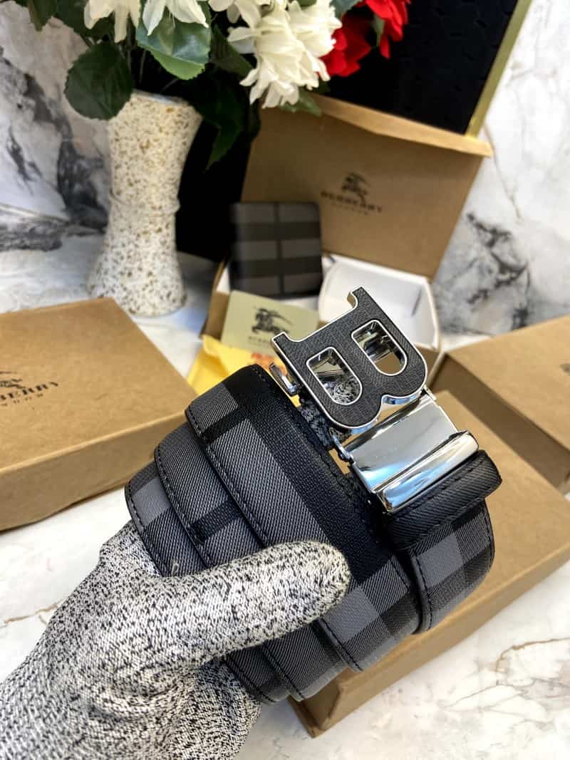 BURBERRY_Premium_Belt_&_Wallet_Combo_C354