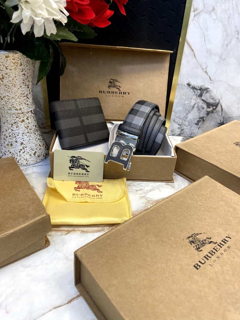 BURBERRY_Premium_Belt_&_Wallet_Combo_C354