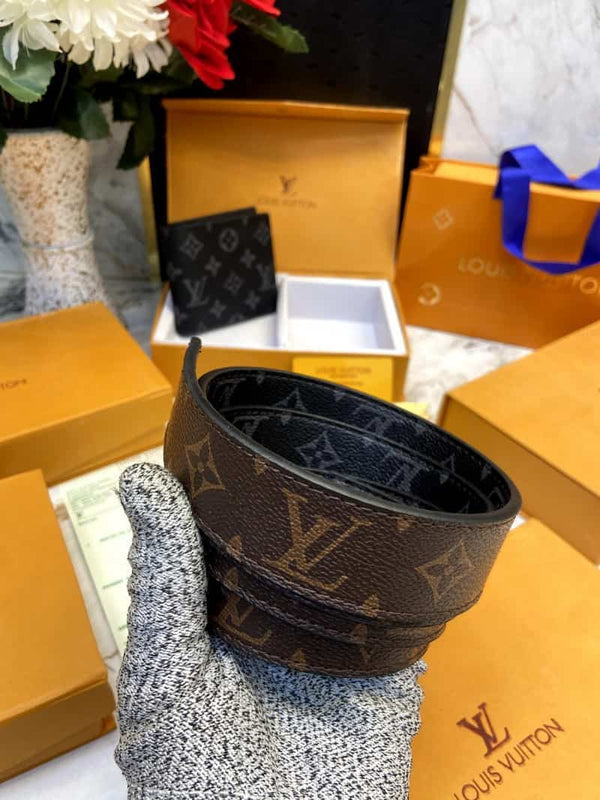 LOUI_S VUITTONN 2 Buckle Belt & wallet Combo C352