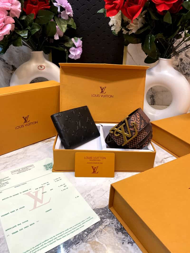 LOUI_S VUITTONN Premium Belt & wallet Combo C332